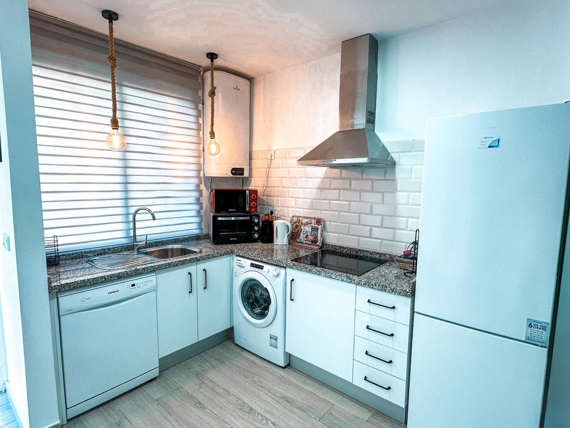 A&M Apartamento En Nervion Seville Luaran gambar