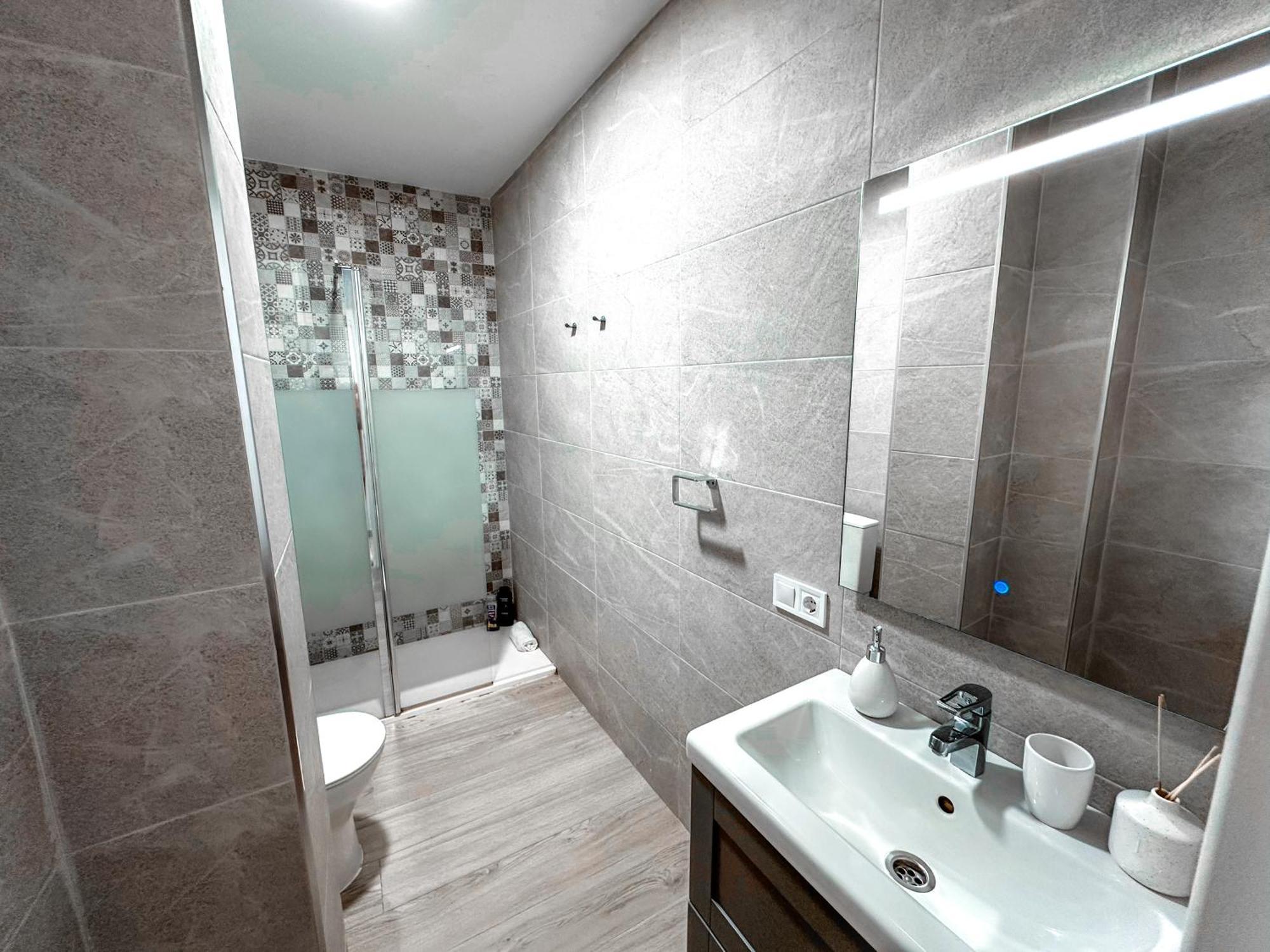 A&M Apartamento En Nervion Seville Luaran gambar