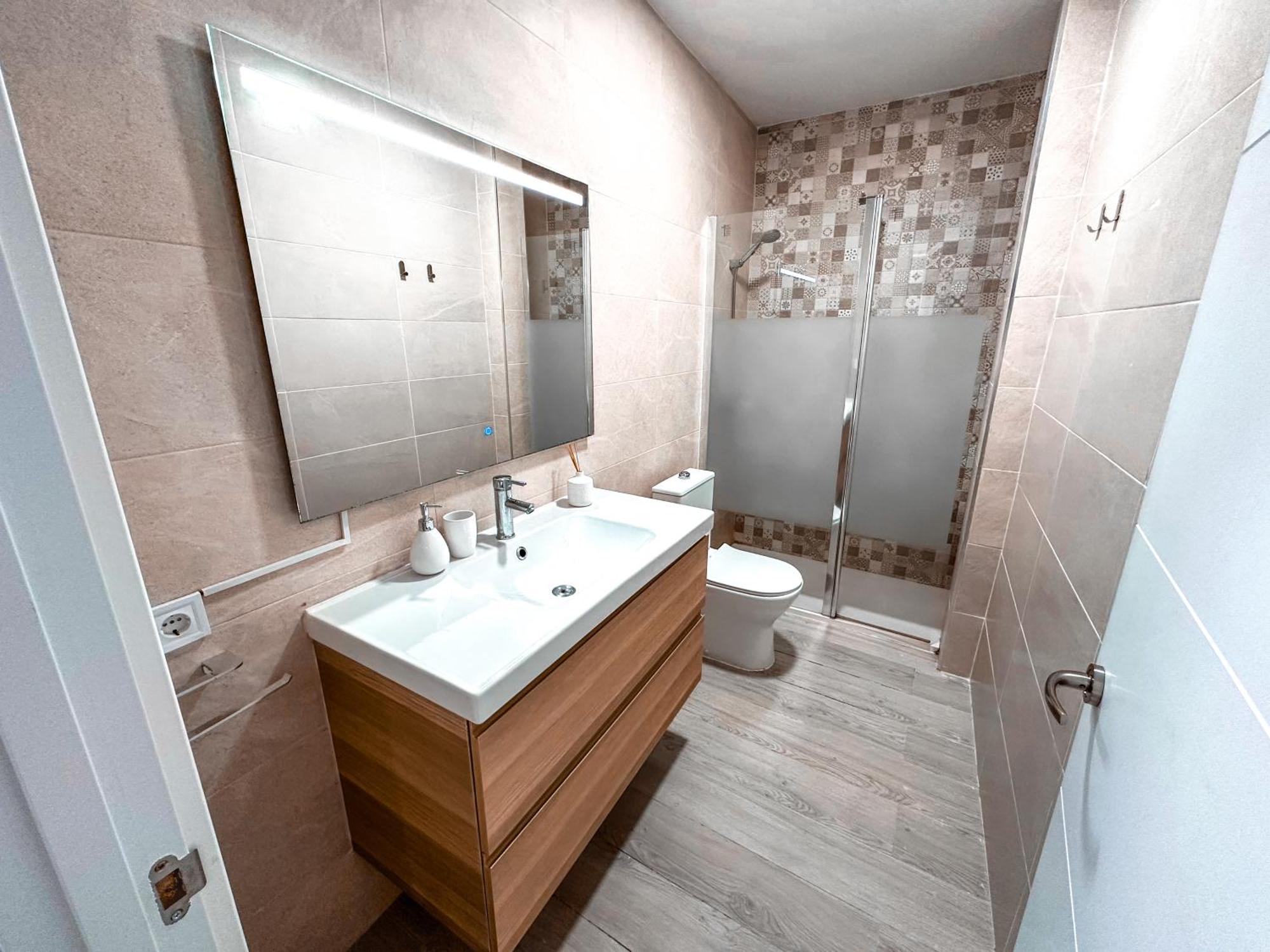 A&M Apartamento En Nervion Seville Luaran gambar